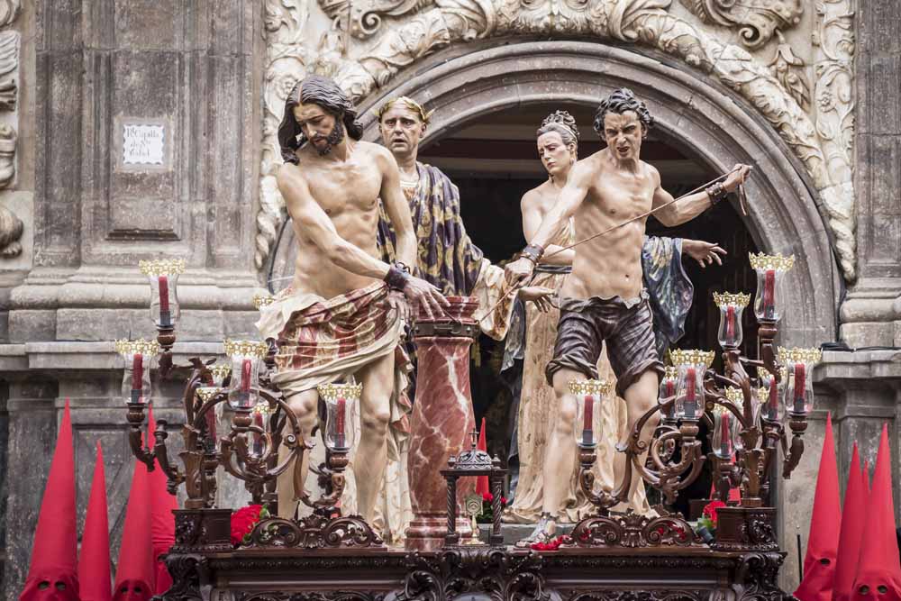 Jesús es Condenado a los Azotes
